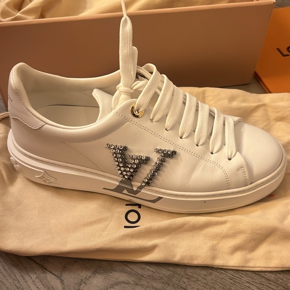 Louis Vuitton sneakers - Picture 2 of 10